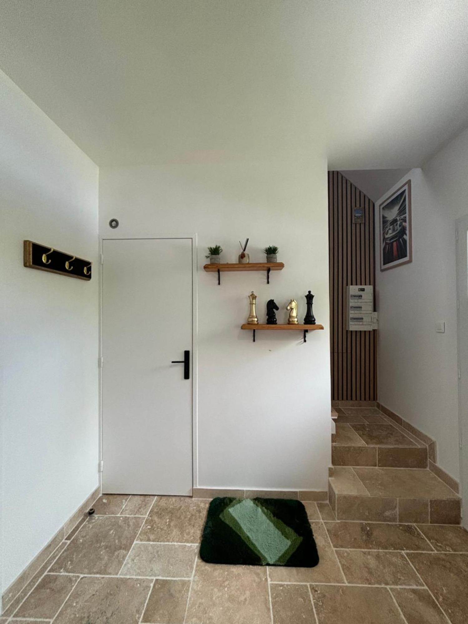 Le 911 Hotel Nazelles-Negron Luaran gambar
